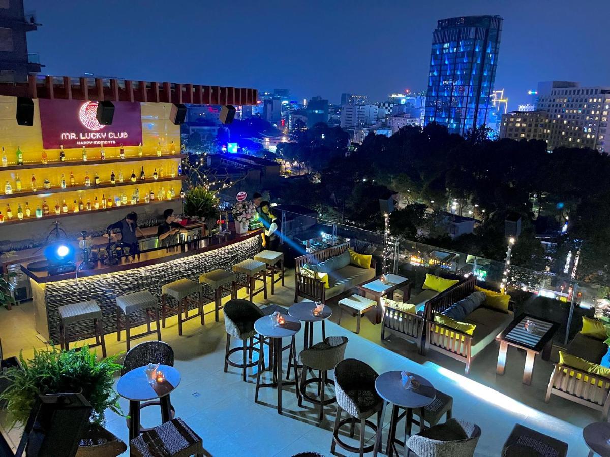 Happy Life Grand Hotel & Rooftop Skybar Ho Chi Minh Zewnętrze zdjęcie