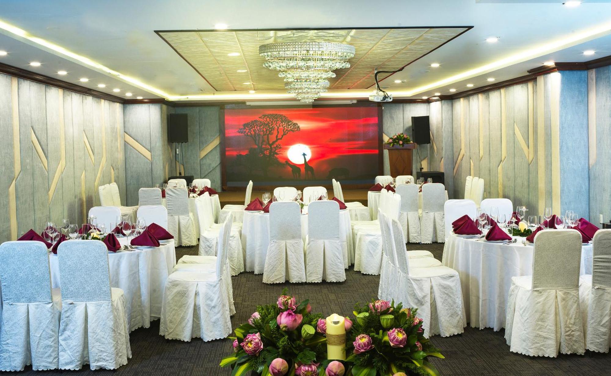 Happy Life Grand Hotel & Rooftop Skybar Ho Chi Minh Zewnętrze zdjęcie